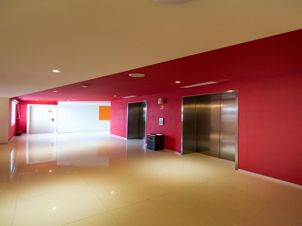 Zuri Express Mangga Dua Hotel Jakarta Exterior photo