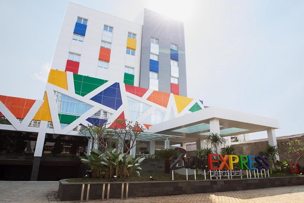 Zuri Express Mangga Dua Hotel Jakarta Exterior photo
